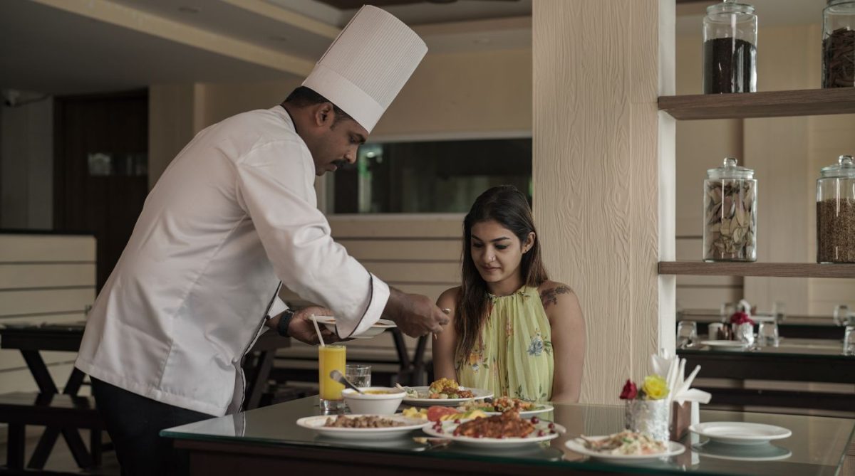 Shola Crown: Best Multi-Cuisine Restaurant in Munnar 10 7