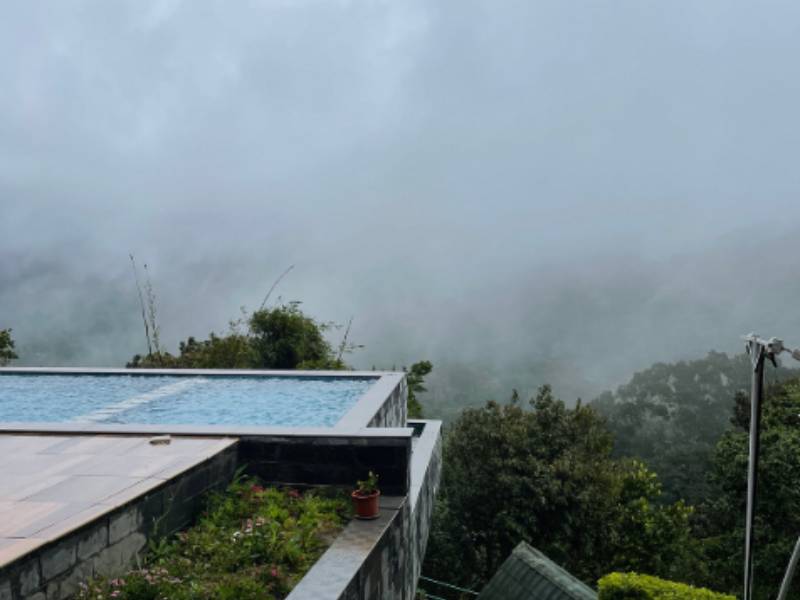 Family Resort Munnar Shola Crown – Top Stay 2025